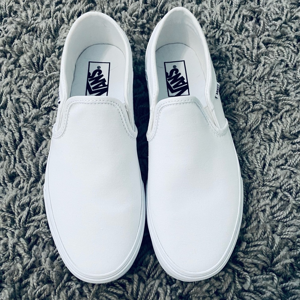 All white womens Vans size 9